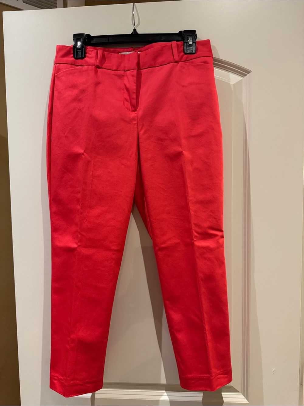 Liz Claiborne Emma Slim Leg Ankle Mid-Rise Coral Red / Dark Salmon Pants, size 4